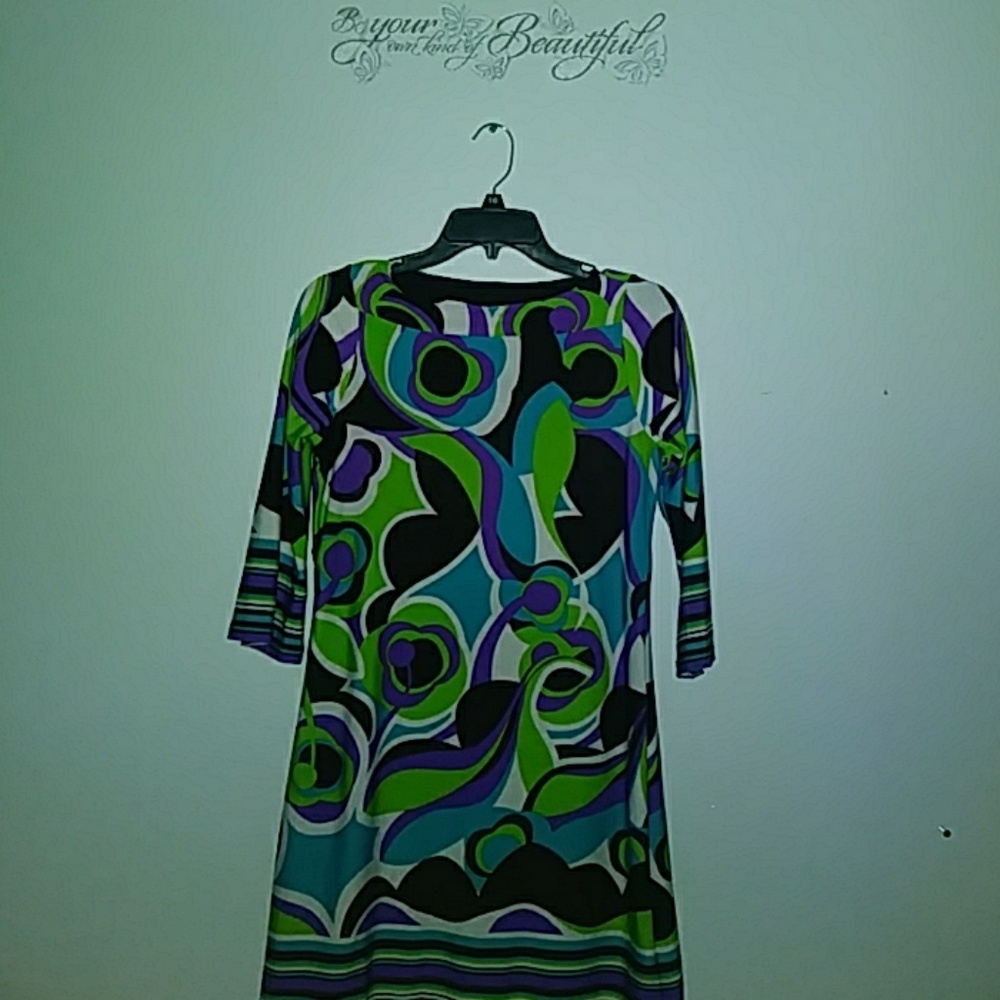 Short gown